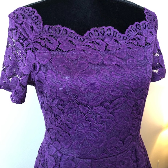 Women's Elegant Lace 3/4 Sleeve Crew Neck Dress - Picture 6 of 6